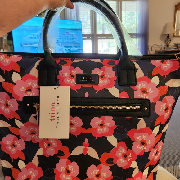 Trina Turk All Over Narcissus Double Handled Tote Detachable Shoulder Strap NWT - Picture 12 of 14